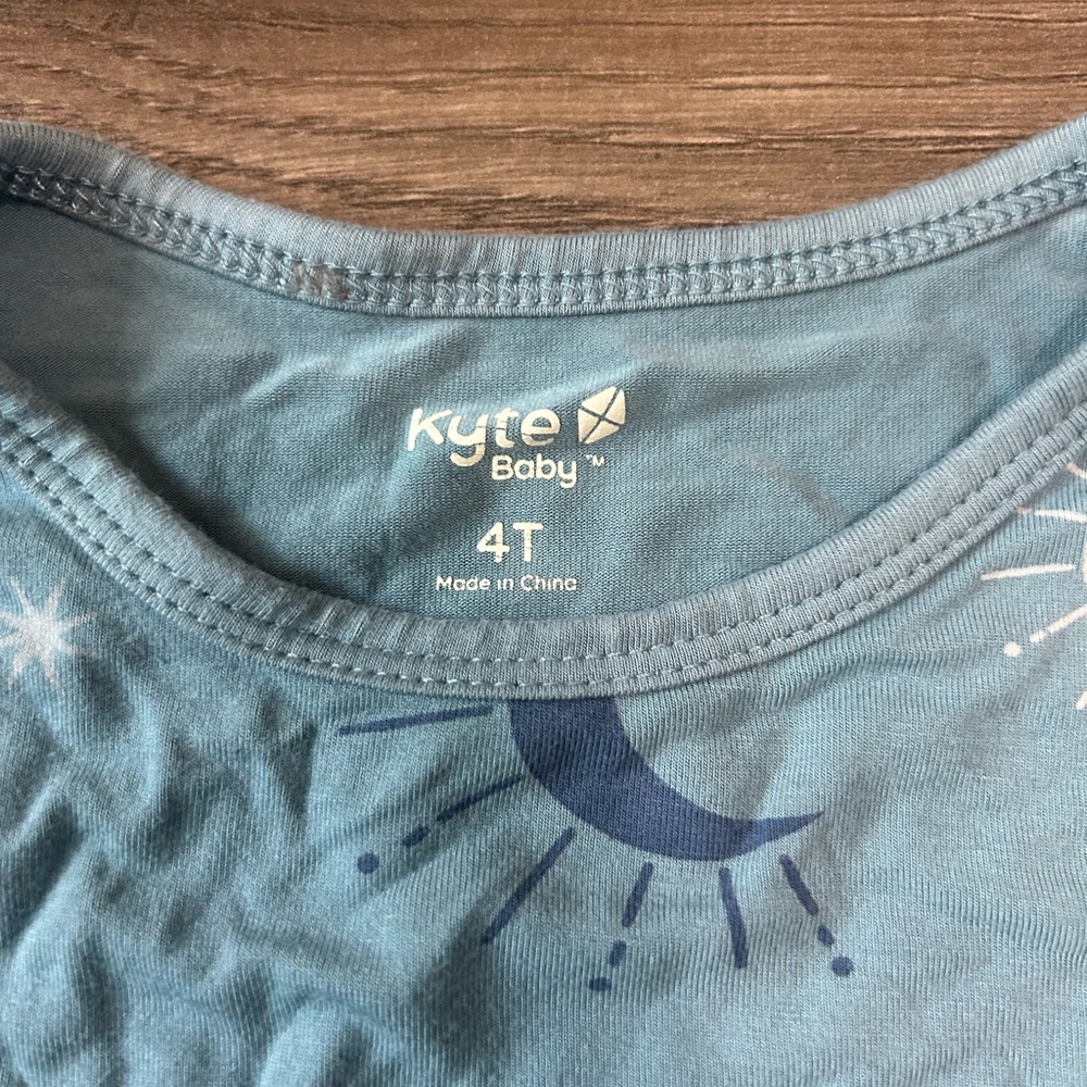 Kyte BABY Light Blue Moon & Star Pajama Set - Picture 2 of 6